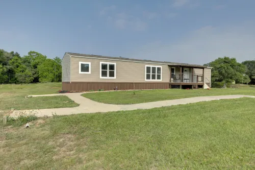5 Mi to Splashway Waterpark Cabin in Rock Island Hotel di Colorado County