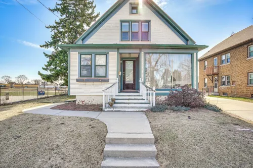 2 Mi to Dtwn: Studio Suite in Sheboygan - Parvekkeita