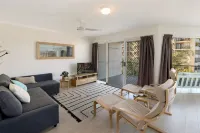Mainsail8- Mooloolaba Beach