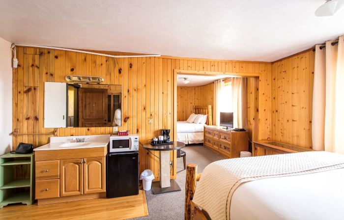 Colter's Lodge