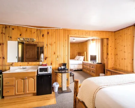 Colter's Lodge Hotels in Afton