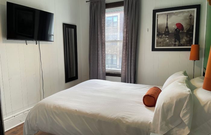 Barefoot Inn