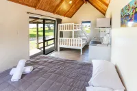 Camp Waipu Cove Hotels in Waipu