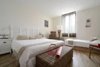 Grand Hôtel des Bains Spa Hotels in Saint-Pierre-d'Oleron