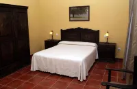 Casa Rural Las Canteras Hotels in Trujillo