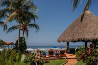 Tres Mujeres Hotel and Yoga Retreat Hotels in Troncones