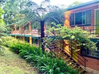 Warburton Motel Hotels in Warburton