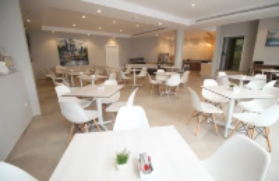 Hotel Puerta del Mar - Adults Recommended