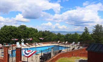 Bluenose Inn - Bar Harbor Hotel