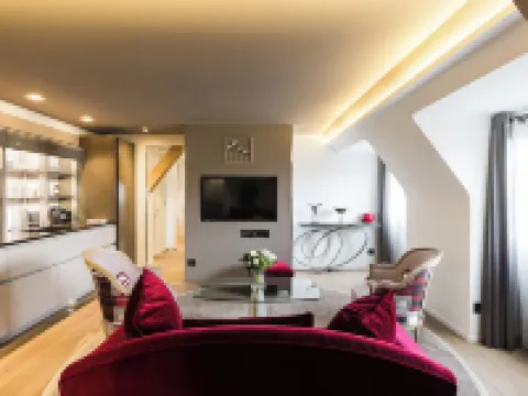 Plaza Madeleine & Spa Hotels in Dordogne