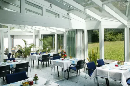 Hotel Orbtal Отели в г. Майн-Кинциг