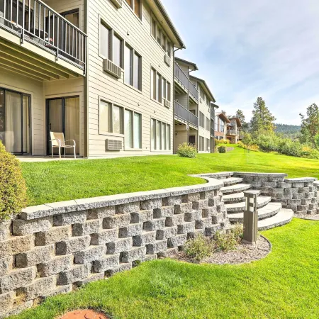 Expansive Bigfork Resort Retreat on Flathead Lake!