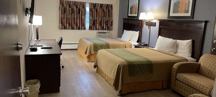 Village Inn Green Bay Hotels in Green Bay