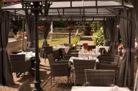 Schlosshotel Zum Markgrafen - breakfast