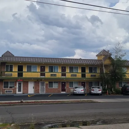 Interstate 8 Motel