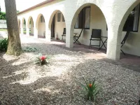 Captains Quarters Motor Inn Hotel di Cambridge