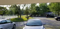 Tallwood Motel Wells - parking