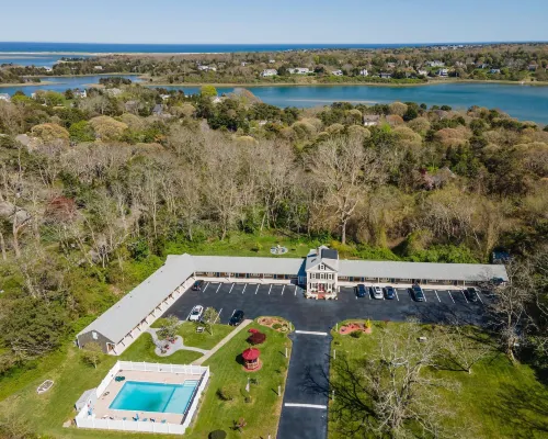 Eagle Wing Inn - Cape Cod Hotéis em Eastham
