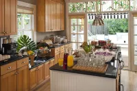 Alexander's Guesthouse-Adult Exclusive, Lgbtq Friendly - sarapan