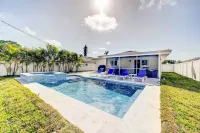 Naples Vacation Home Private Pool and Hot Tub! - Wifi