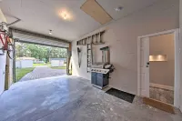 Cozy Jacksonville Studio - 10 Miles to Downtown!
