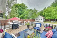 Family-Friendly Glens Falls Home w/ Sun Porch - Bintang 3