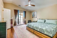 Spacious Mesquite Home ~ 3 Mi to Golf Courses! - parking