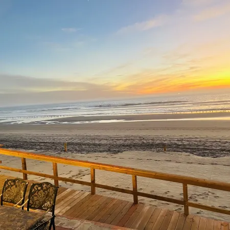 Quinta Pacifica Beachfront Villas