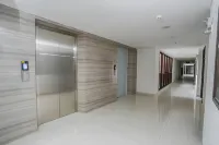 Clovers Residence @Solo Urbana Near Uns Các khách sạn ở Jebres