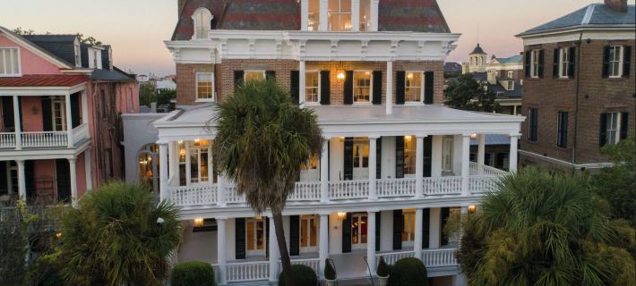 20 South Battery Hotels in Charleston