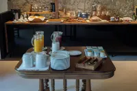CasaNova Farmhouse - breakfast