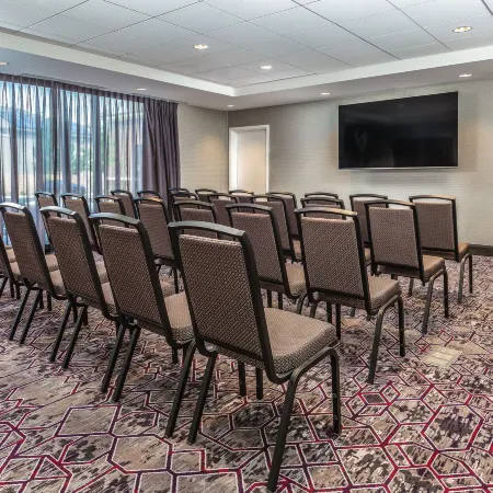 Hampton Inn & Suites Reno/Sparks