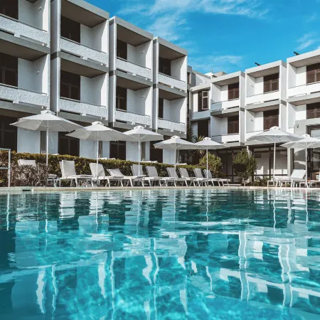 Apollo Resort