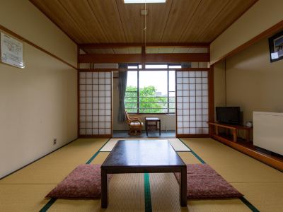 Kokumin Shukusha Enasansou