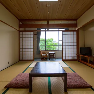 Kokumin Shukusha Enasansou Hotel dekat JR Ena station
