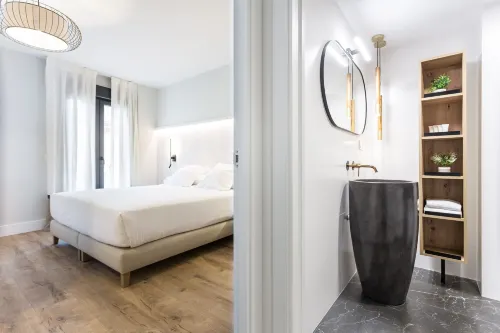 Eleven Apartments Real de la Carretería, by Homing U - Jacuzzi