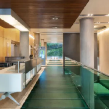 เอชทีแอล อุร์บาโน โรงแรมในบัวโนสไอเรส