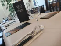 Centennial Inn on Bathurst - breakfast