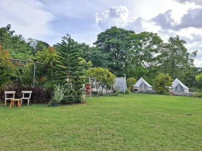 Tawan Ja Resort Hotels in Chan Thuek
