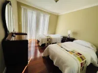 Cheerful, Private, Large Villa with Gorgeous View