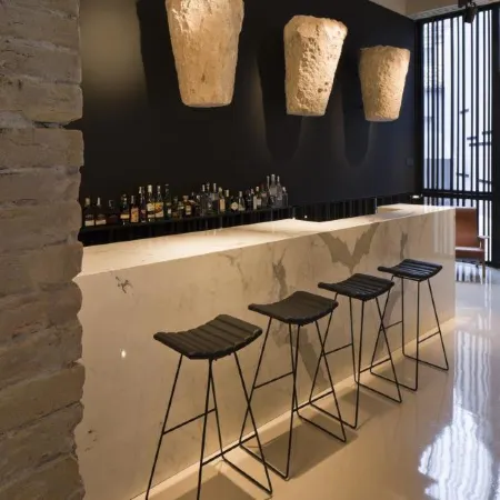 Caro Hotel