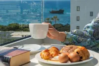 Gaia Sun N Blue Hotel