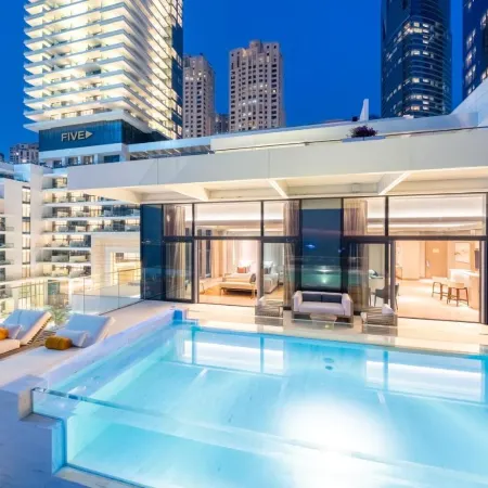FIVE Luxe JBR