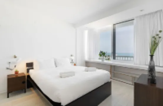 Panoramic Seaview Balcony Escape Hotels in 