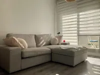 Central apartment with private parking