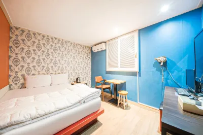 Daegu Duryu Athens Hotels near E-World