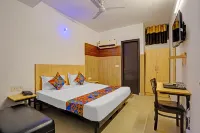 Hotel Vasundhara Grand