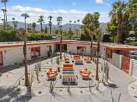 Mojave Resort Hotels in Rancho Mirage