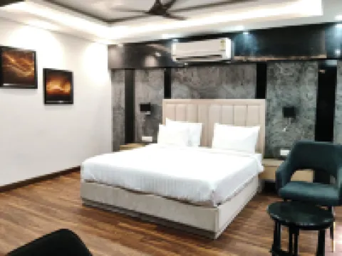 Clark Inn Express Rajnagar