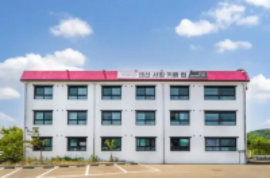 Yangyang Road 3521 Pension